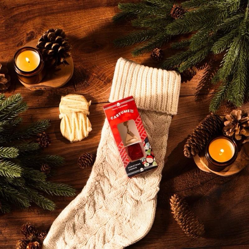 Carfume Christmas Cookie Limited Edition Hanging Car Diffuser